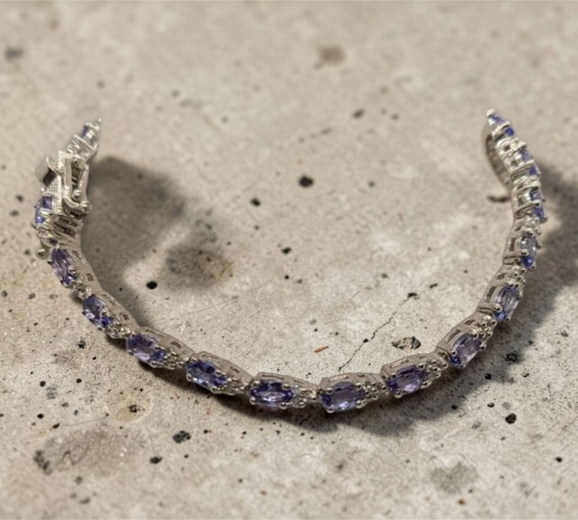 5008 Tanzanite and White Zircon 7.5" Bracelet