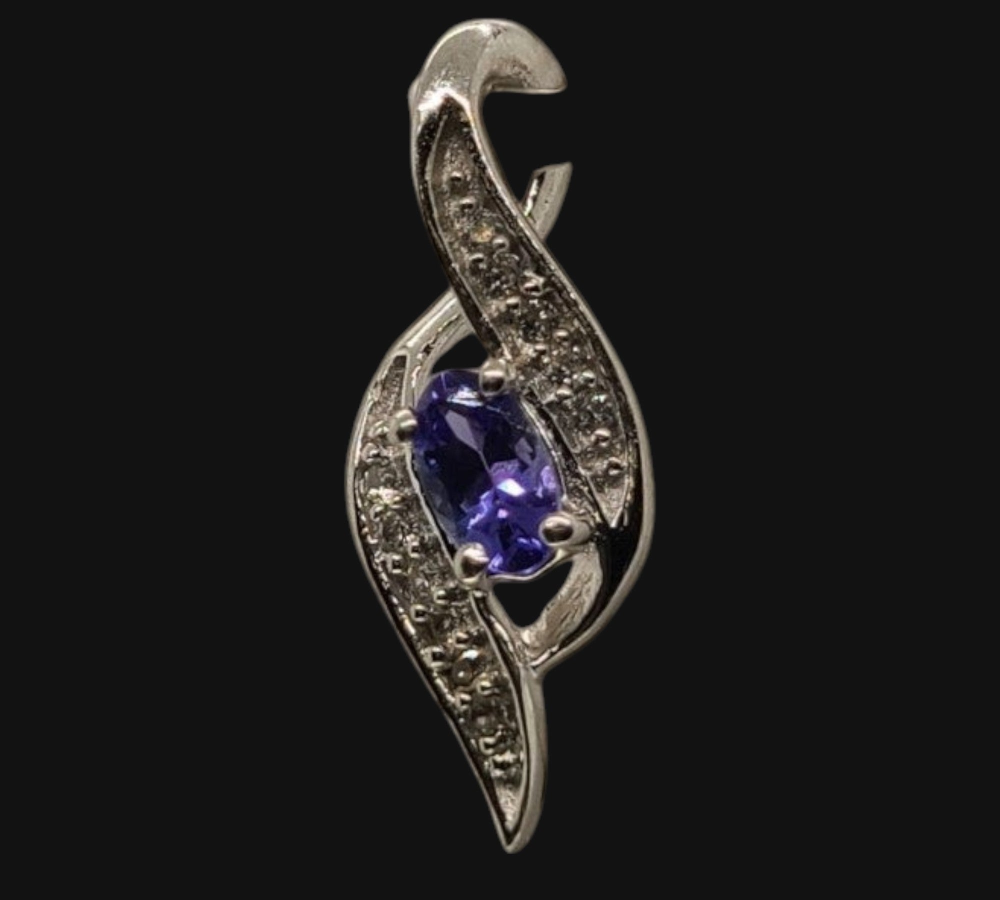 5030 AAA Tanzanite and White Zircon Pendant