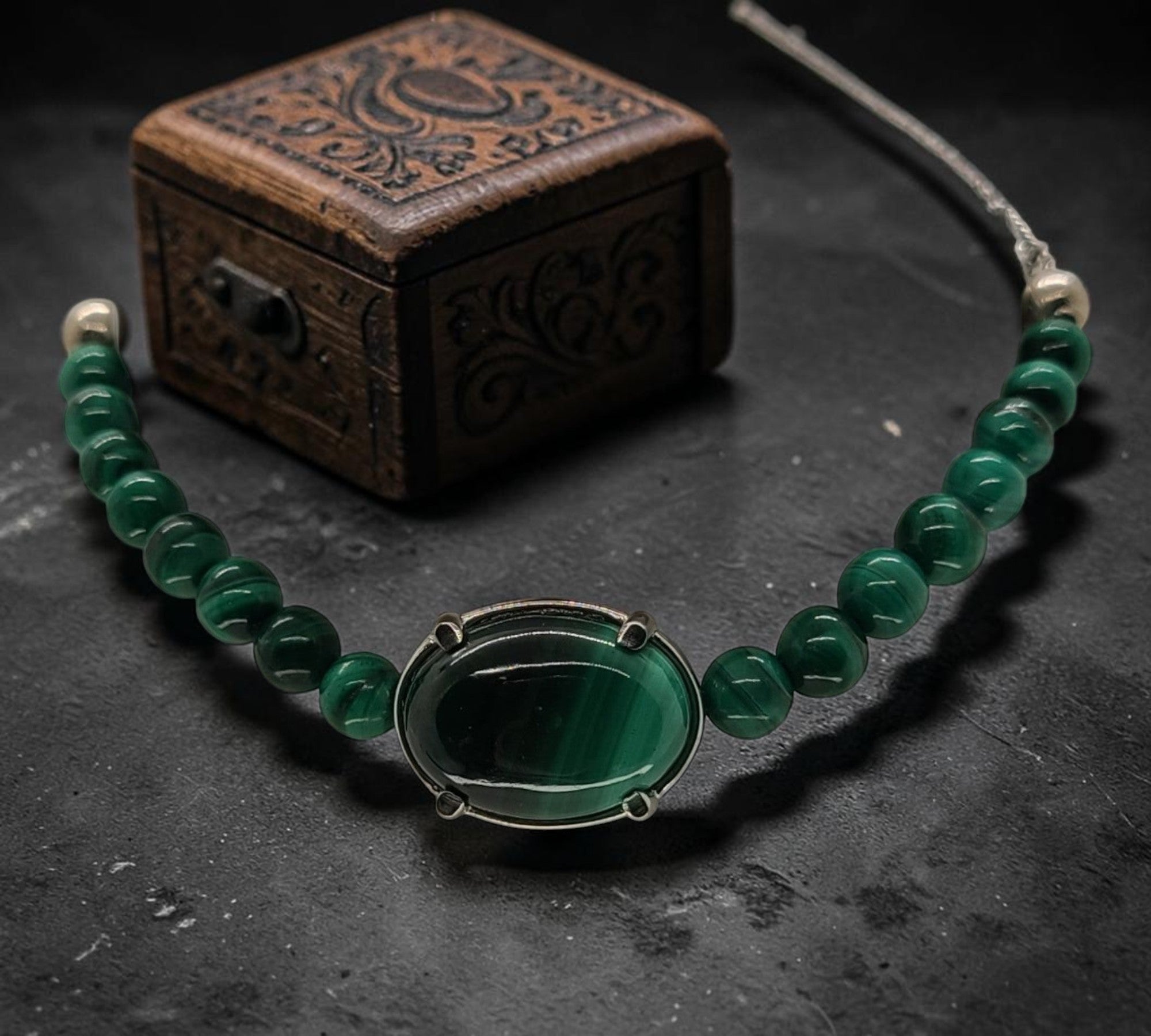 5040 Malachite Bolo Bracelet