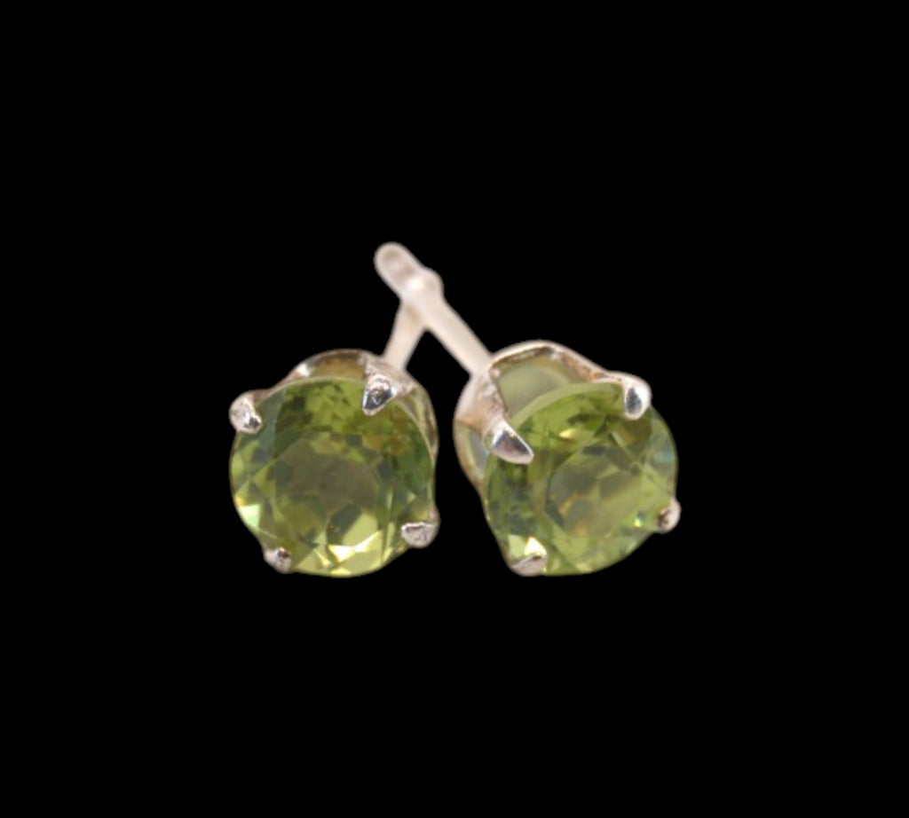5051 Peridot Stud Earrings