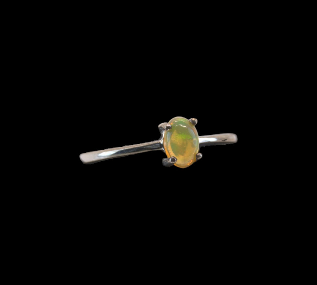 5057 Welo Opal Ring