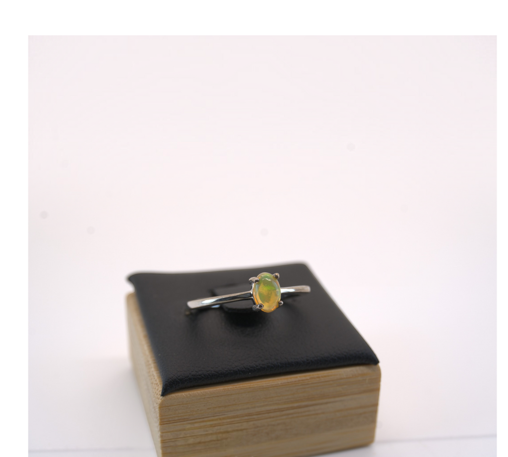 5057 Welo Opal Ring
