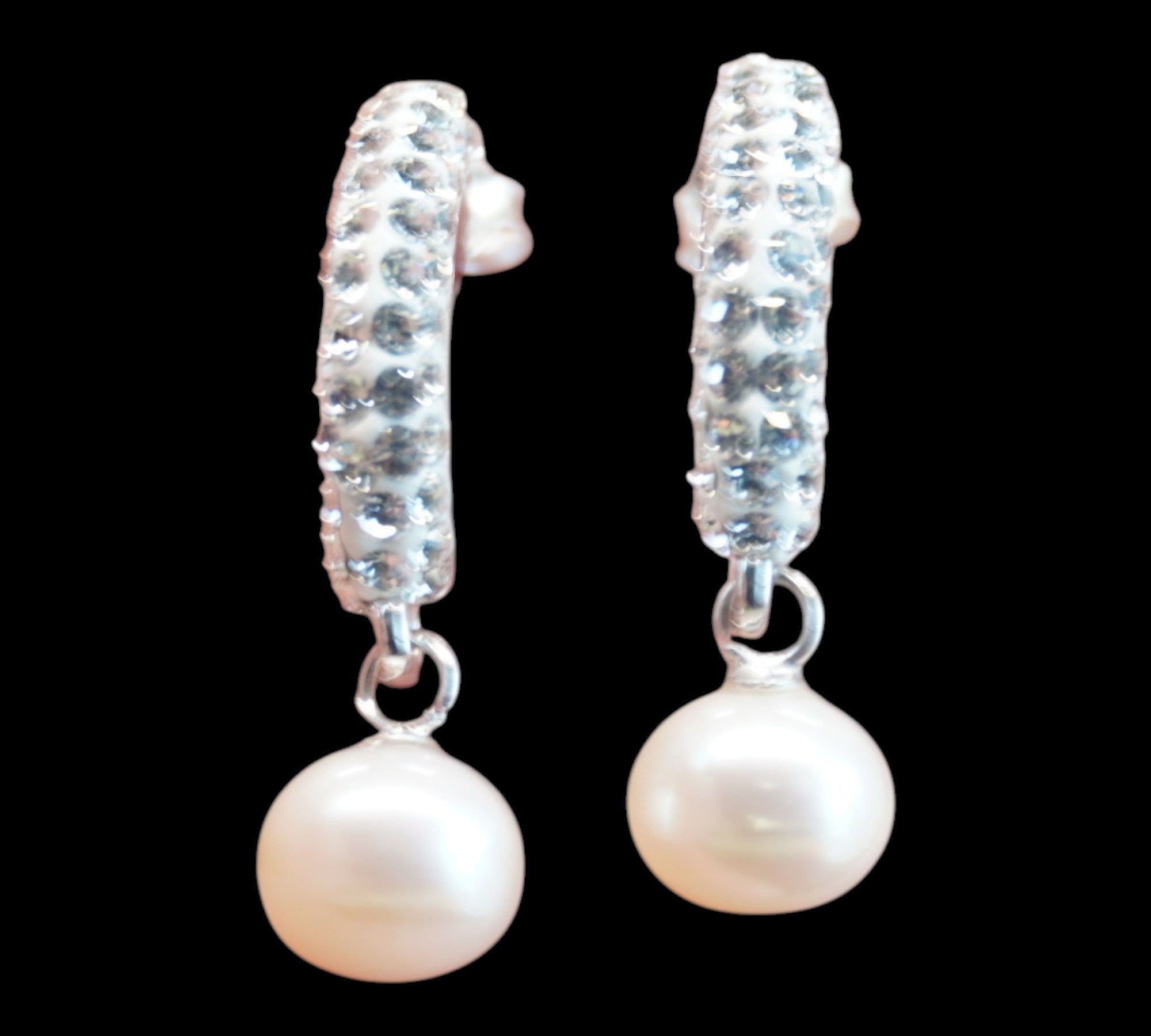 5072 Freshwater Pearl and Cristal Half Moon Earrings