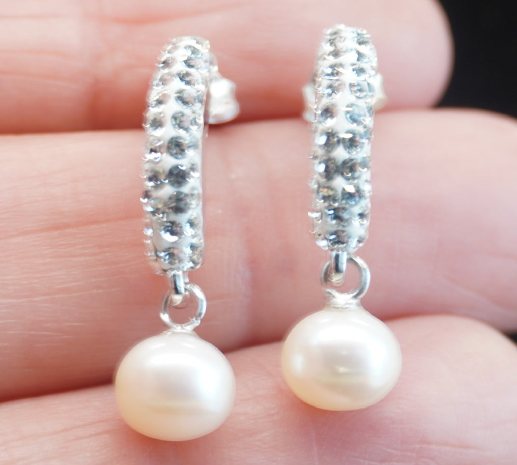 5072 Freshwater Pearl and Cristal Half Moon Earrings