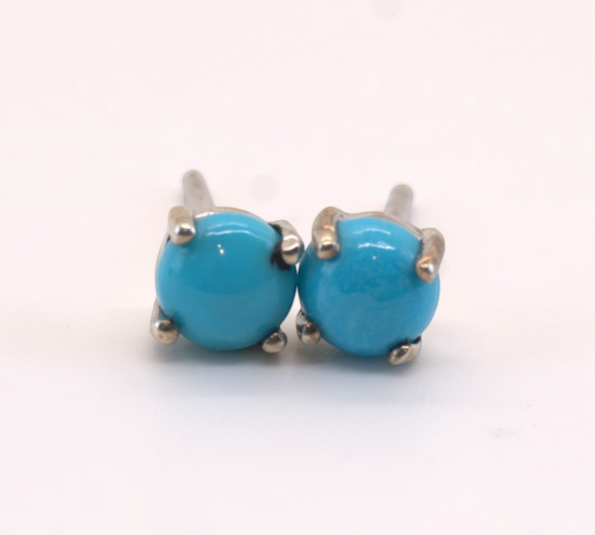 5085 Sleeping Beauty Turquoise Stud Earrings