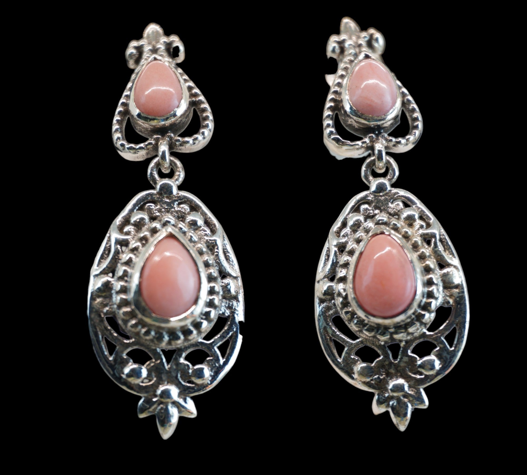 5095 Peach Opal Earrings