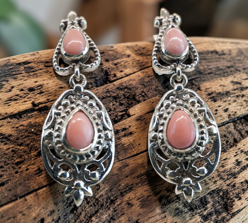 5095 Peach Opal Earrings